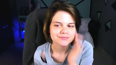 Snapshot of elliemurler chatting on 11/05/25, 09:20 elliemurler online show from 11/05/25, 09:20