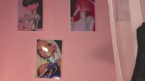 Snapshot of elliephant_ chatting on 01/10/25, 06:28 just Emily online show from 01/10/25, 06:28