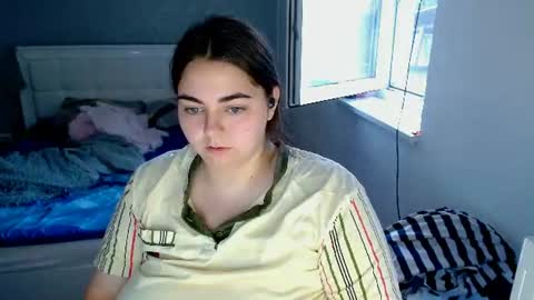 Ellie online show from 07/19/26, 03:21