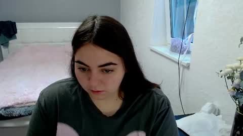 Ellie online show from 07/26/26, 03:25