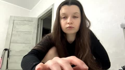 Snapshot of ellieschuffert chatting on 12/05/25, 08:38 Ellie online show from 12/05/25, 08:38