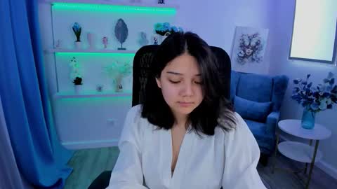 Snapshot of ellievensda chatting on 09/26/25, 07:29 ellievensda online show from 09/26/25, 07:29