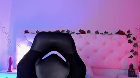 Elliot online show from 01/19/25, 08:19