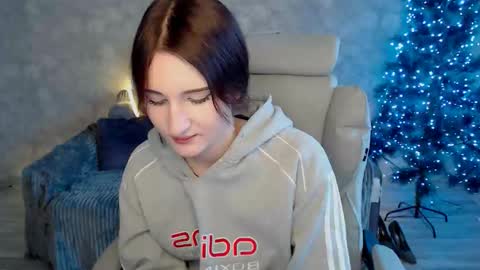 Ellis online show from 12/19/25, 10:44