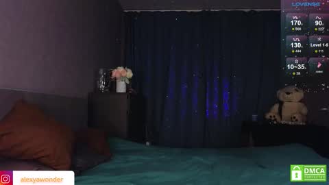 elliswonder online show from 11/05/25, 09:48