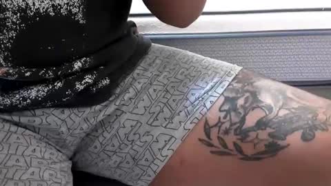 elluch0s online show from 02/16/25, 03:27