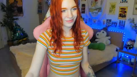 Elly     Fansly  online show from 01/03/25, 01:03