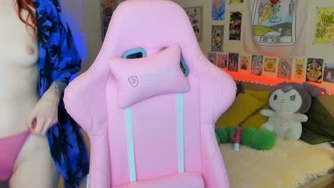 Elly     Fansly  online show from 01/27/25, 09:23