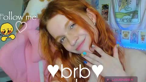 Snapshot of elly_milas chatting on 04/15/26, 07:59 Elly Fansly online show from 04/15/26, 07:59