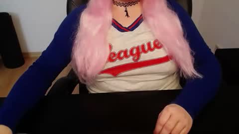 Elly online show from 03/23/26, 07:12