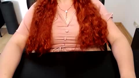 Elly online show from 06/05/26, 11:05