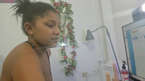 Elly online show from 01/05/25, 08:10