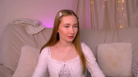 Elly online show from 11/14/25, 03:16