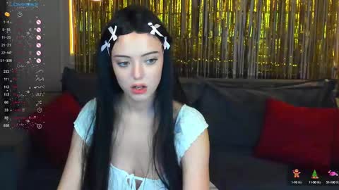 Snapshot of ellyford chatting on 12/24/24, 05:13 Elly online show from 12/24/24, 05:13