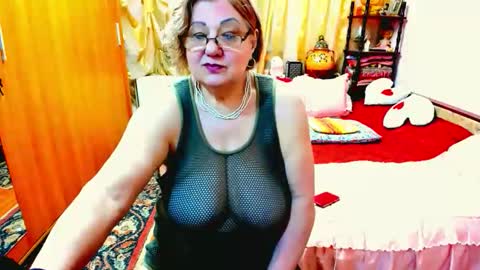 ellyhot53 online show from 12/22/25, 03:20