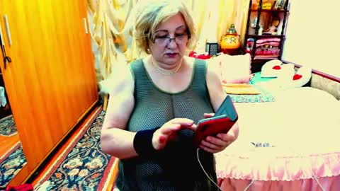 ellyhot53 online show from 07/20/26, 01:24
