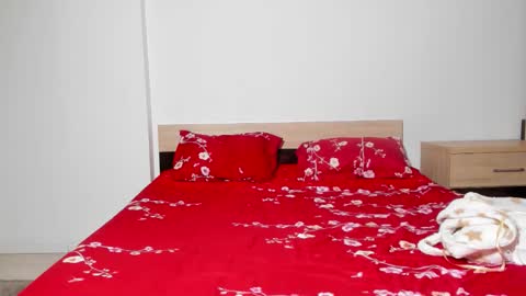 ellslimdoll online show from 10/30/25, 01:51