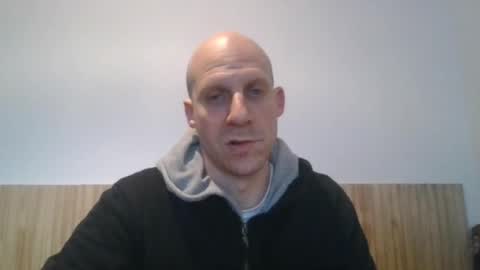 Mati Restrepo online show from 07/27/26, 11:28
