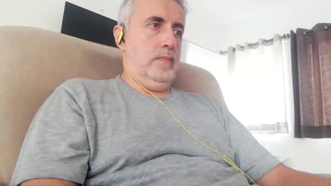 fer online show from 09/18/25, 03:14