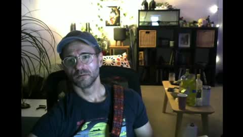Snapshot of elmetaagain chatting on 07/12/26, 07:32 elmetaagain online show from 07/12/26, 07:32