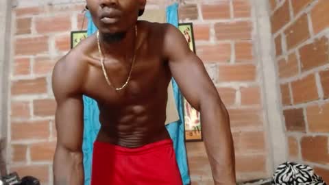 elmiltonnjakee online show from 06/19/26, 03:00
