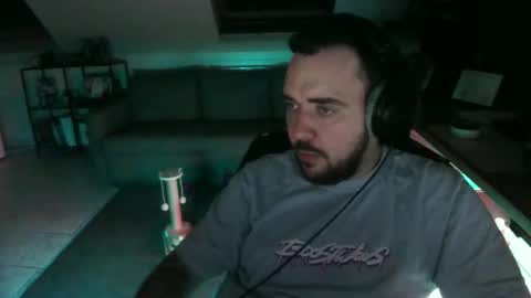 Snapshot of elmo__91 chatting on 11/12/25, 05:24 Elmo online show from 11/12/25, 05:24