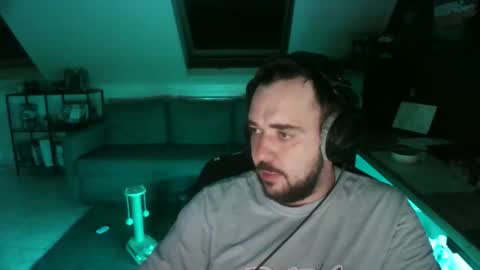 Snapshot of elmo__91 chatting on 11/14/25, 09:24 Elmo online show from 11/14/25, 09:24