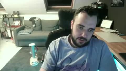 Snapshot of elmo__91 chatting on 11/20/25, 07:46 Elmo online show from 11/20/25, 07:46