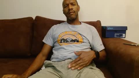 My name is Elmore. Please say hello I like to chat with you. If you have requests or dirty talk please use tip online show from 03/06/25, 03:02