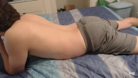 Snapshot of elmoro101 chatting on 09/16/25, 06:20 elmoro101 online show from 09/16/25, 06:20