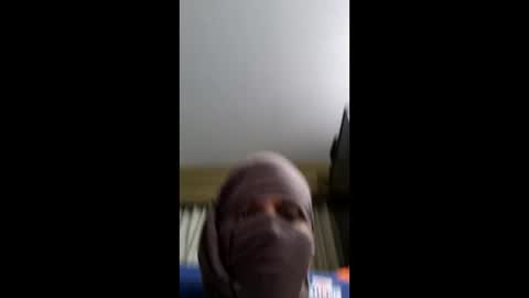 elnegrito223283 online show from 12/02/25, 12:49