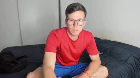 Snapshot of elnenedearg chatting on 12/15/25, 12:59 elnenedearg online show from 12/15/25, 12:59