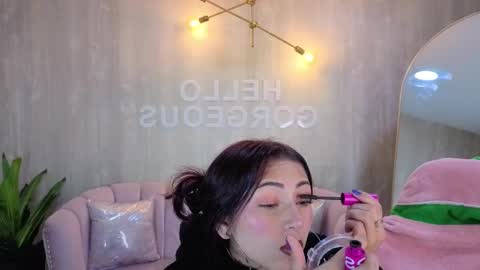 Snapshot of elody_a chatting on 10/25/25, 03:14 Elody online show from 10/25/25, 03:14