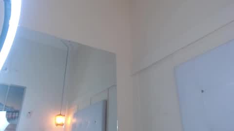 eloisa_ferrer_ online show from 12/13/24, 07:25