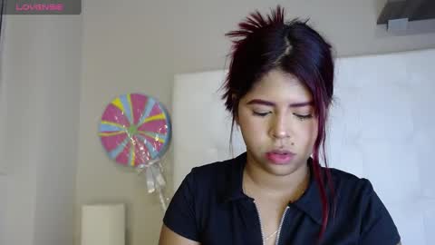 eloisa_ferrer_ online show from 01/15/25, 02:38