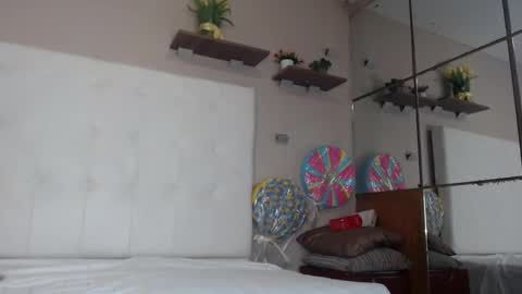 eloisa_ferrer_ online show from 02/02/25, 02:38