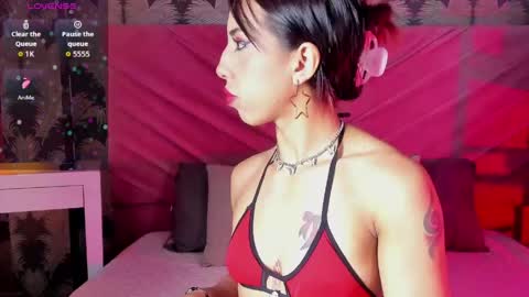 eloisa online show from 05/25/26, 02:23