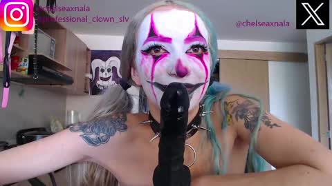 Chelsea  Please help me to reach 100 thumbs up online show from 09/13/25, 07:35