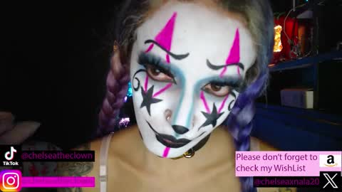 Chelsea  Please help me to reach 100 thumbs up online show from 12/01/25, 04:39