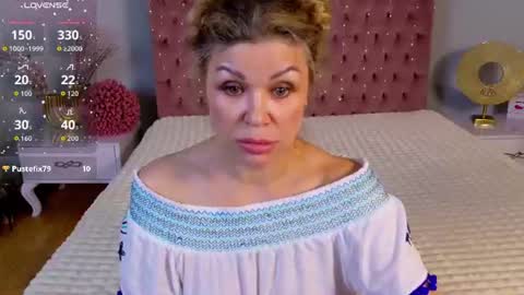 eloise_by online show from 07/26/26, 07:15