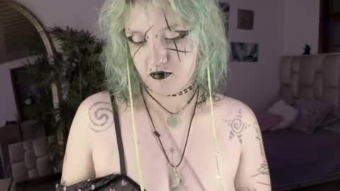 Eloise  . online show from 05/13/26, 09:00
