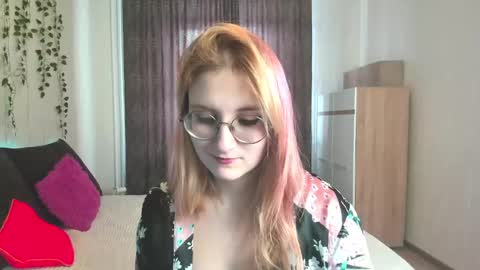Elsa  online show from 01/29/25, 07:04