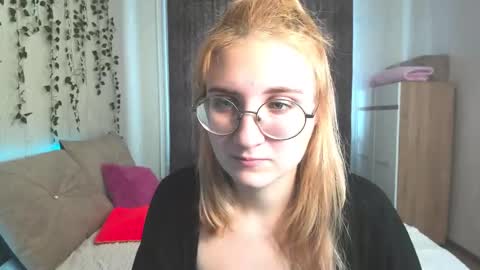 Elsa  online show from 01/30/25, 06:56