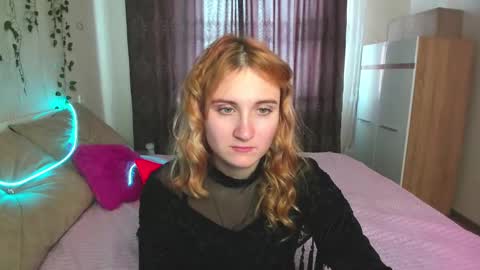 Elsa  online show from 02/19/25, 07:17
