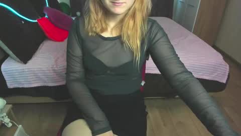 Elsa  online show from 02/22/25, 04:29