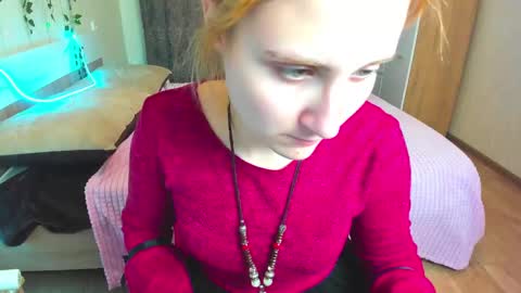 Elsa  online show from 02/26/25, 12:36