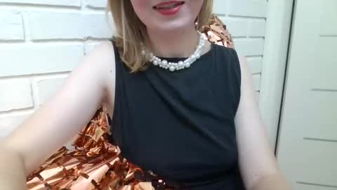 ElsaMartinez online show from 11/03/25, 02:18