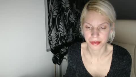 elssa_rush online show from 03/01/25, 08:53