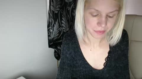 elssa_rush online show from 03/02/25, 07:54