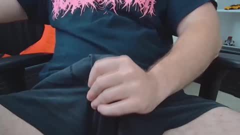 Snapshot of eltanke2206 chatting on 10/29/25, 07:26 alexgarg online show from 10/29/25, 07:26